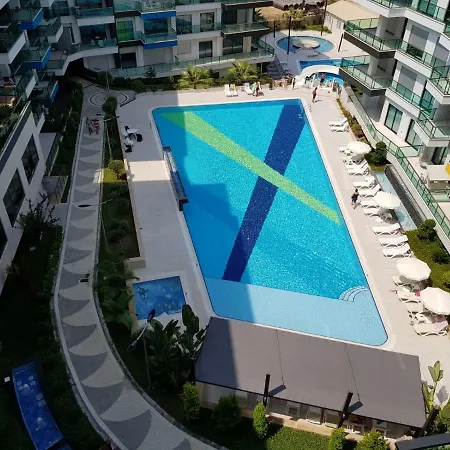 Konak Seaside אלאניה