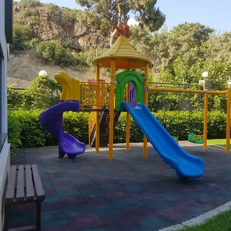 דירה Konak Seaside